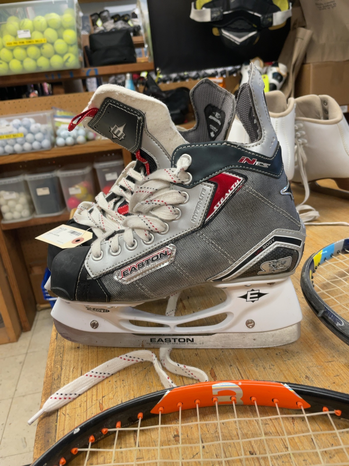 Easton Stealth S9 5.5 D Hockey Skates