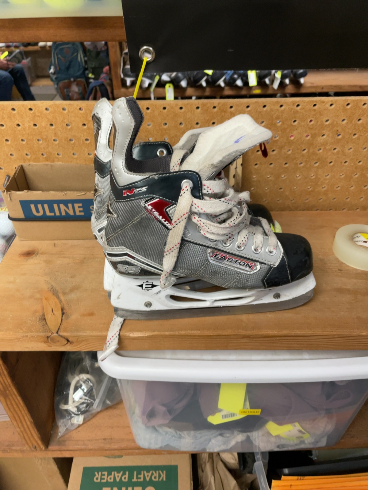 Easton Stealth S9 Size 4 Hockey Skates