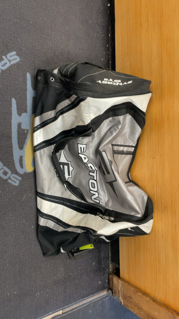 Easton Synergy ST4 Hockey Bag