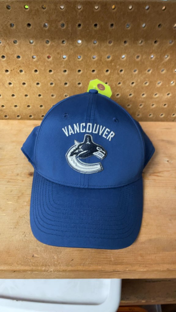 Fanatics Vancouver Canucks Blue Hat