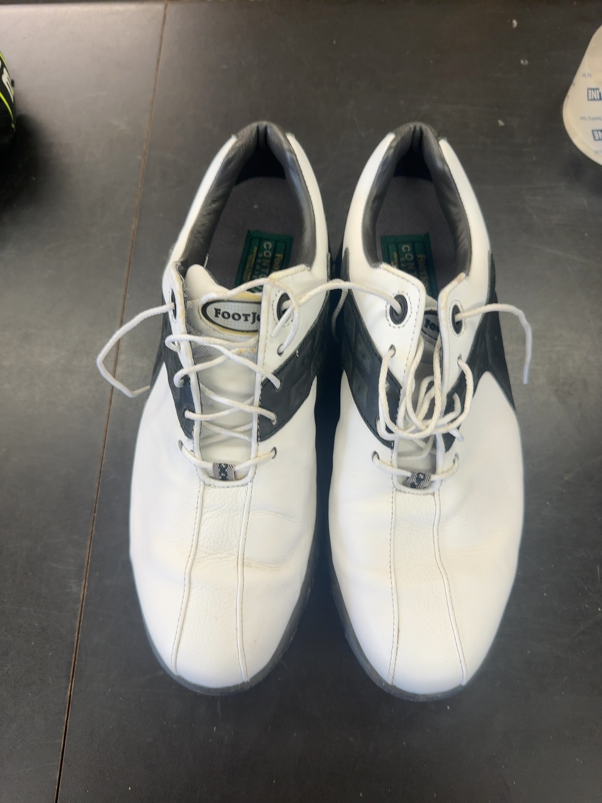 FootJoy Contour Series Golf Shoes - Size 9.5