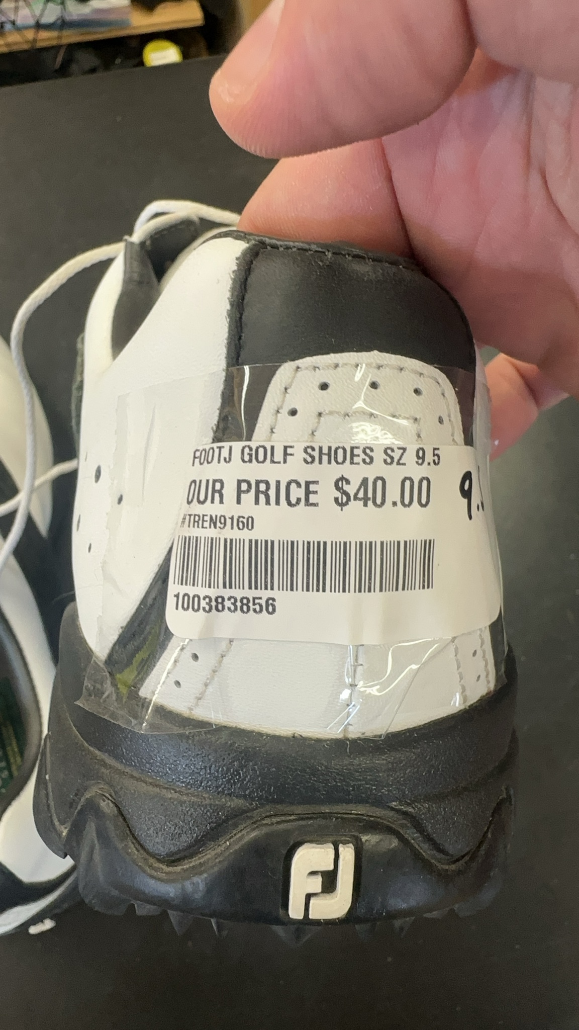 FootJoy Contour Series Golf Shoes - Size 9.5