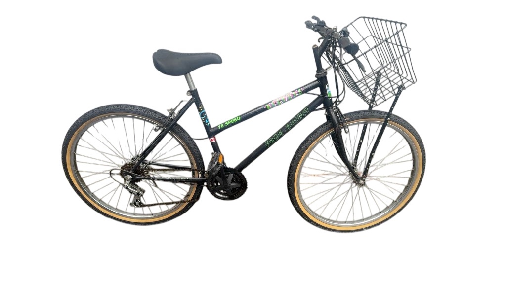 Free Spirit Mountain Bike 18 Speed Black Used 26" - image 1