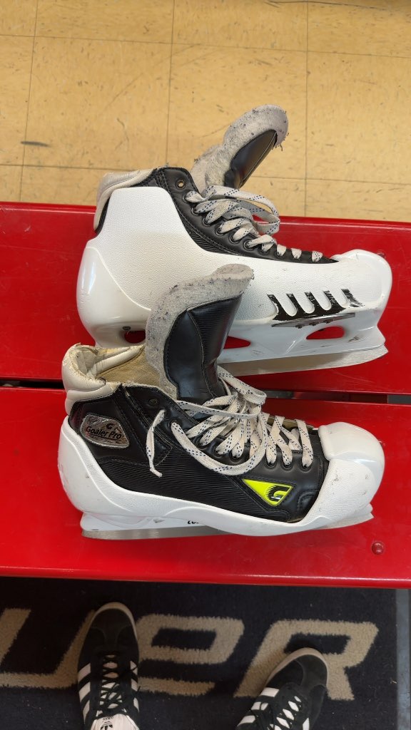 Graf Goaler Pro Hockey Goalie Skates - Size 12