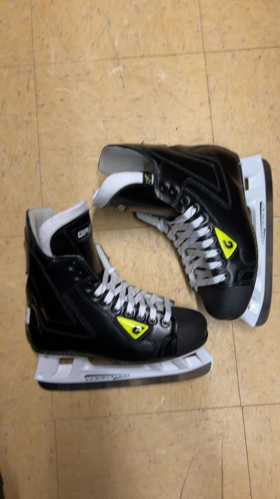 Graf Hockey Skates Supra 709 SR Excellent Condition Size 7