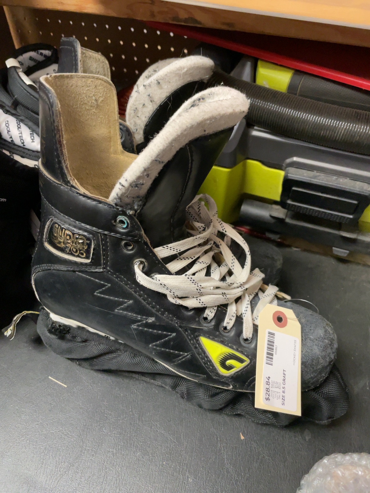 Graf Supra 703 Size 8.5 Hockey Skates