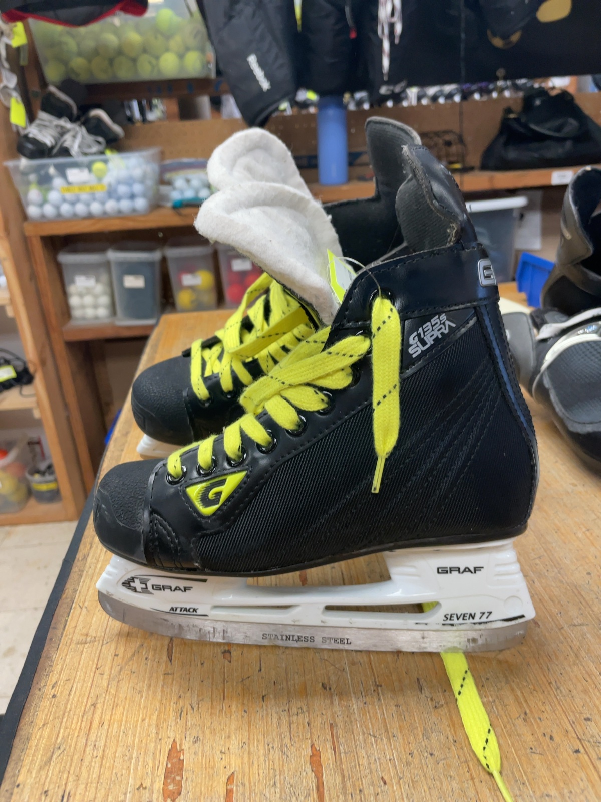 Graf Supra G135S Hockey Skates - Size 3