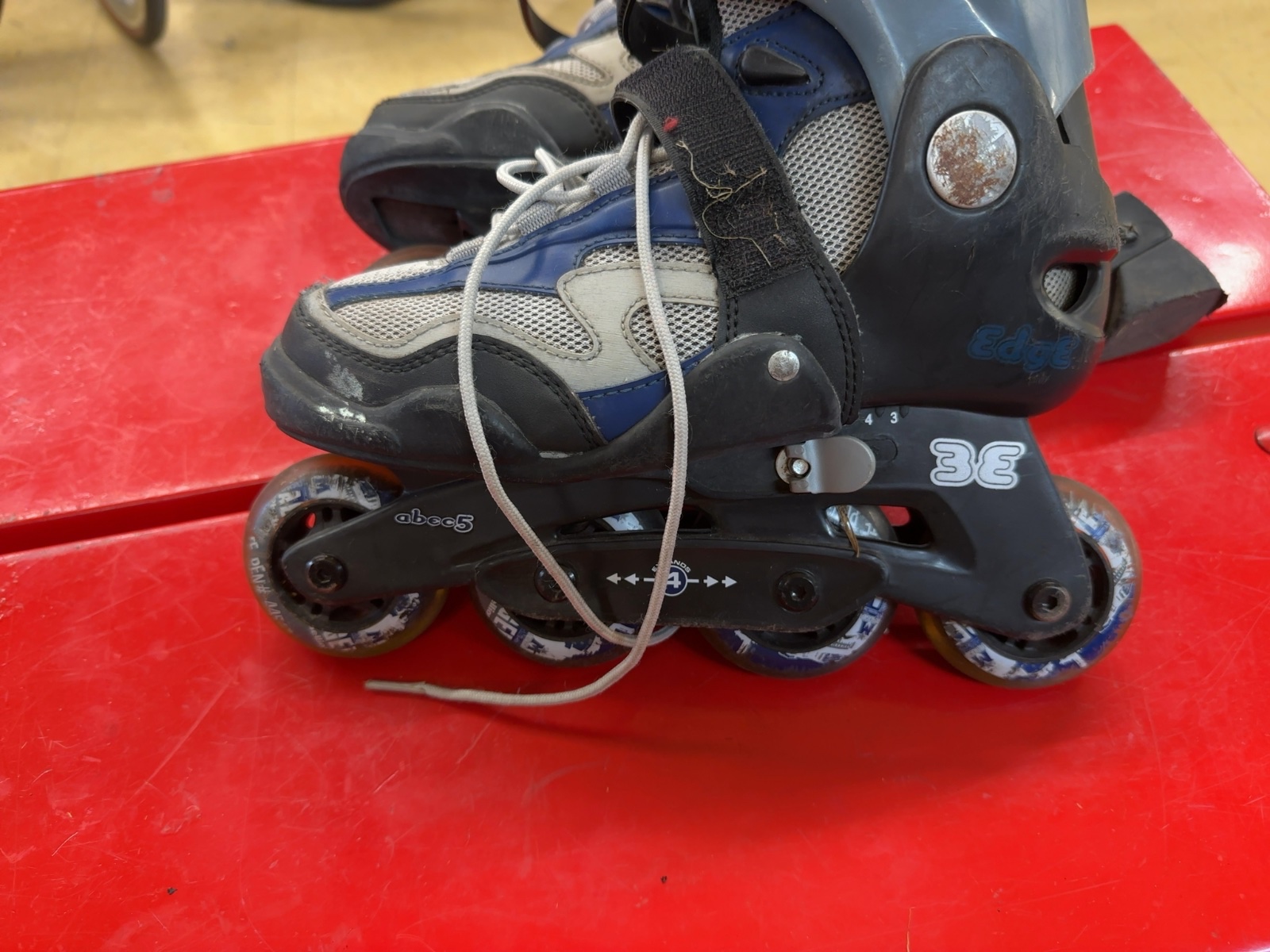 Gravity Edge 3E Adjustable Inline Skates - Size 3-6