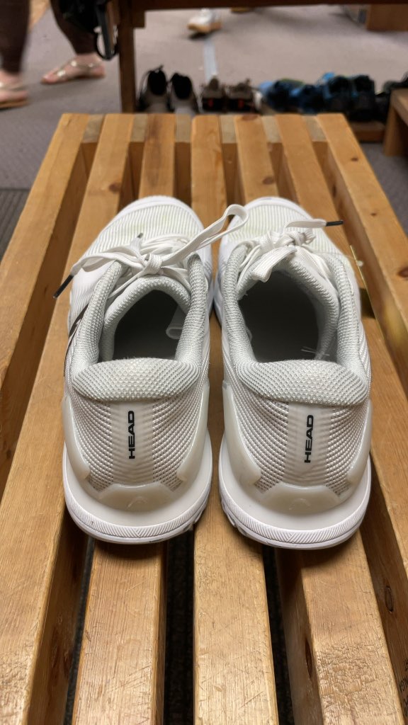Head Sprint Court Shoes - Size 9.5