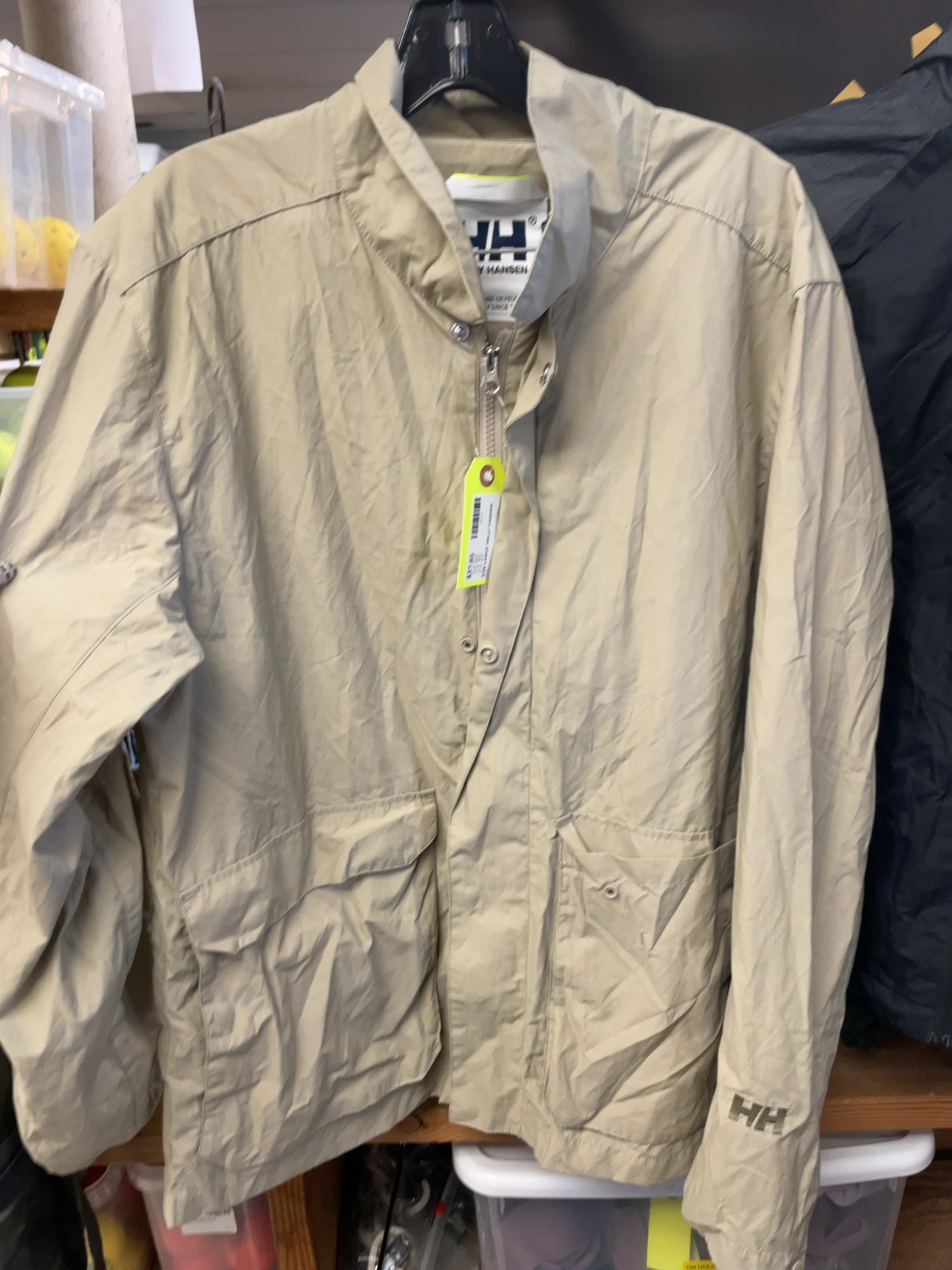Helly Hansen Rain Jacket Size L Tan