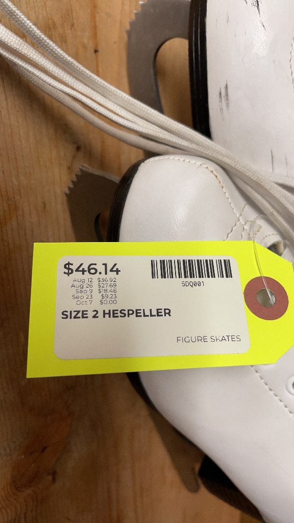 Hespeller Figure Skates - Size 2