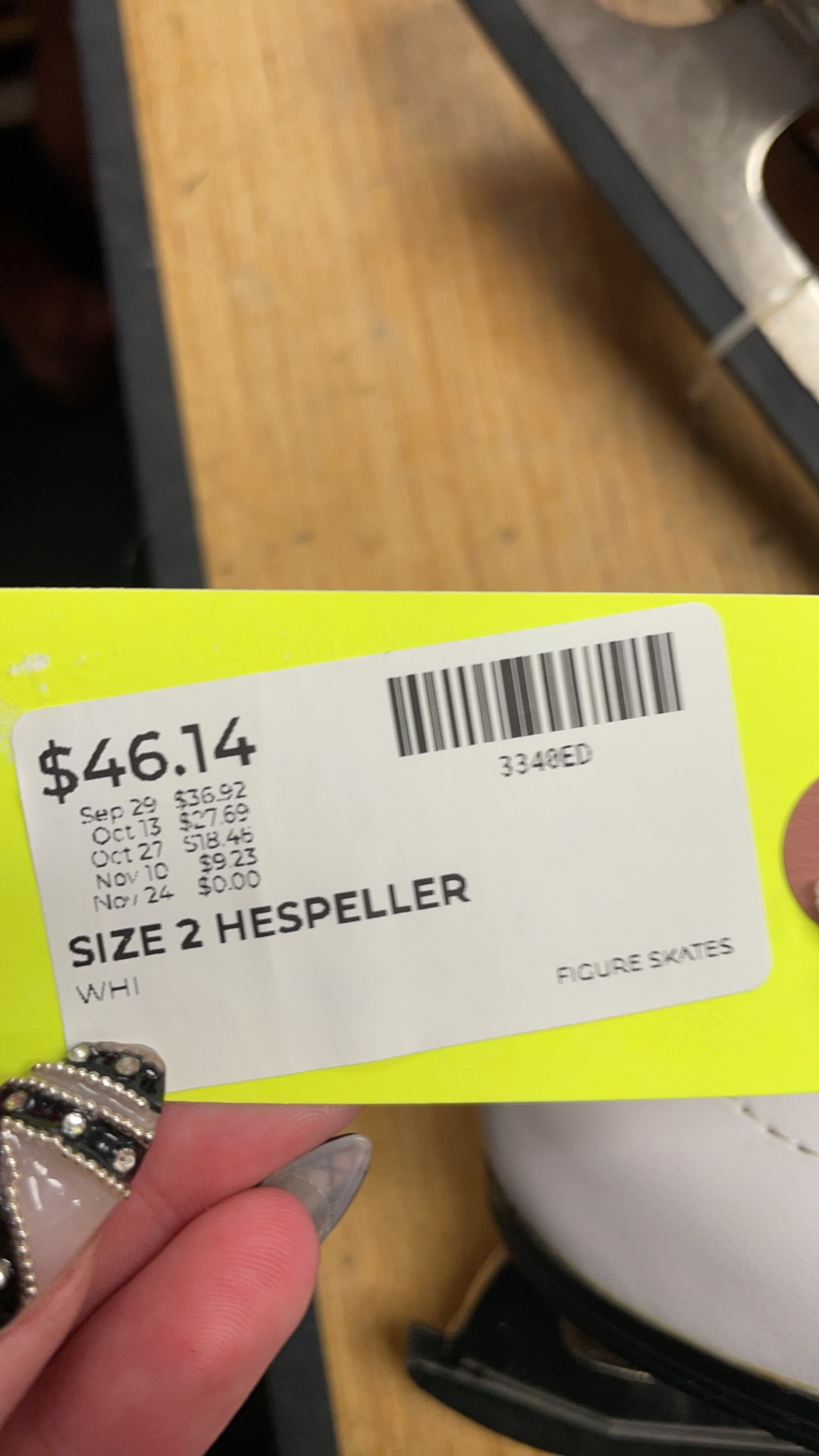 Hespeller Figure Skates Size 2 White