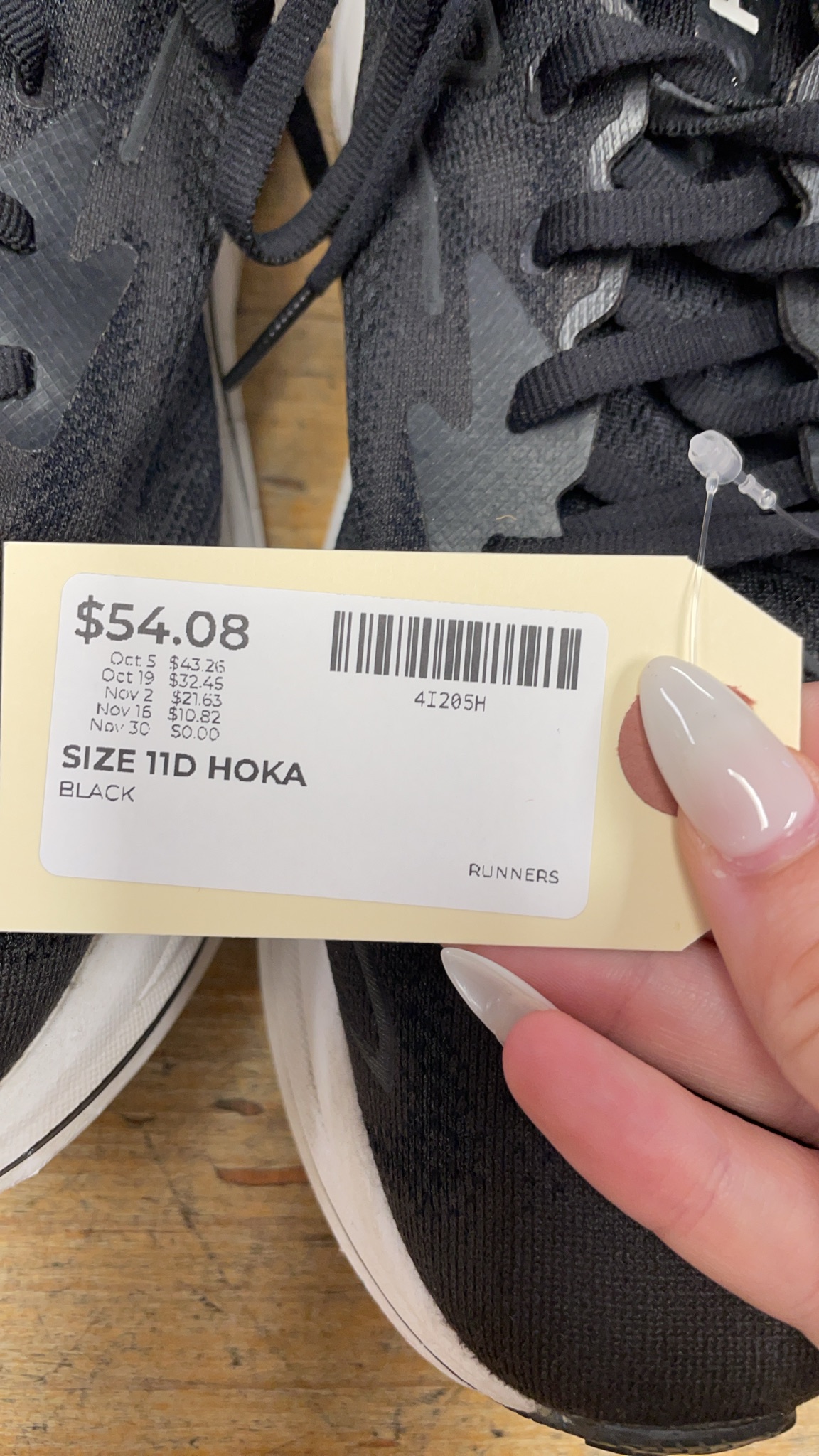 Hoka Clifton 9 Size 11D Black Running Shoes