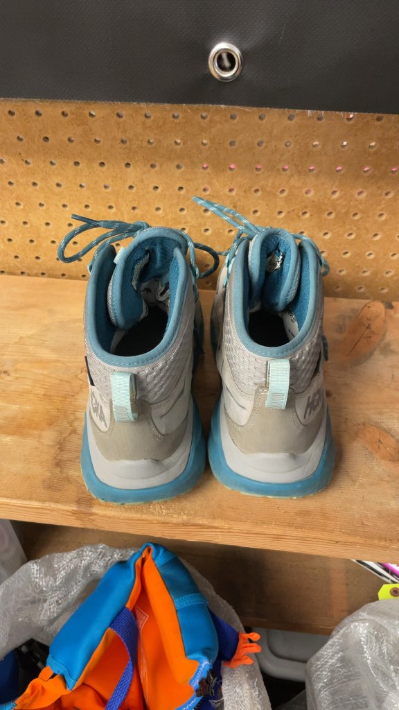 Hoka Ladies Hiking Boots Size 8