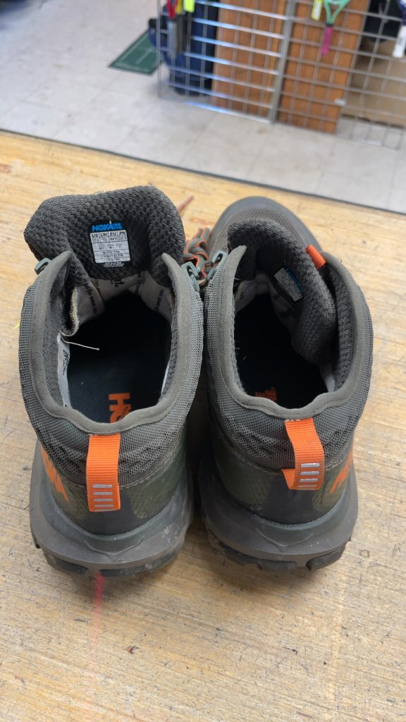 Hoka One One Sky Toa Men's Hiking Boots size 10.5