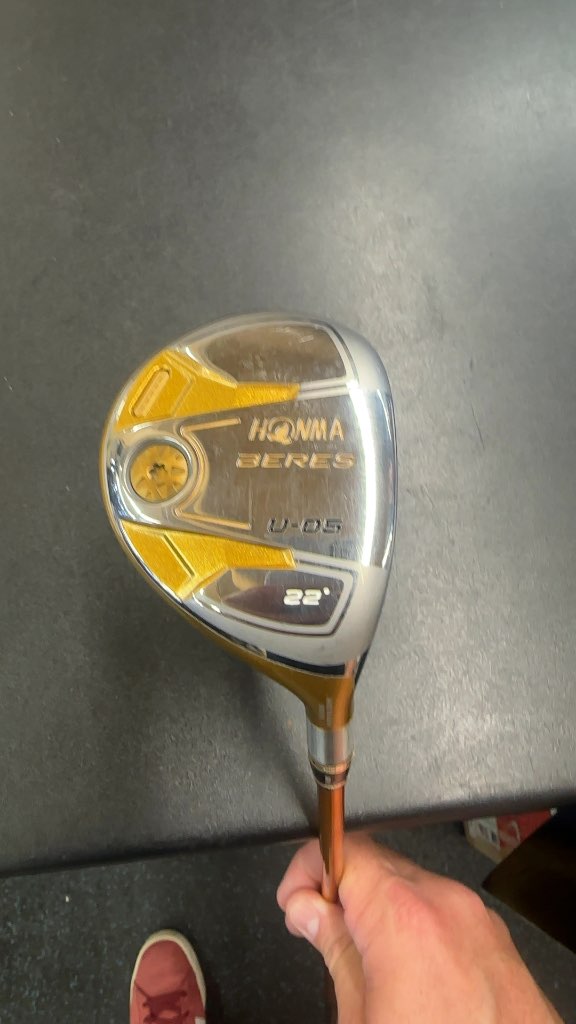 Honma Beres U-05 4 Hybrid 22° ARMRQ ∞ 5 Star Regular Flex
