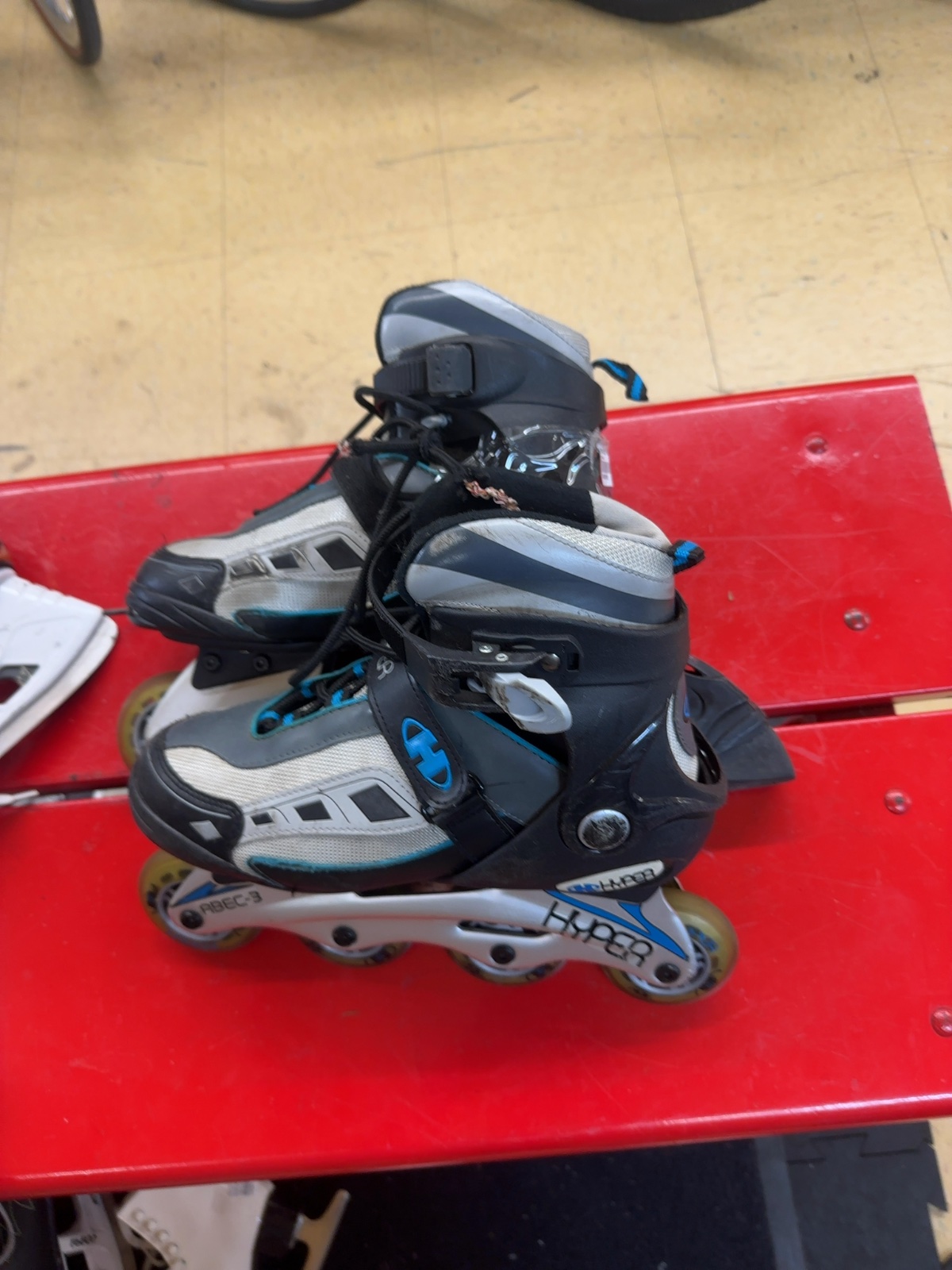 Hyper Inline Skates Size 7