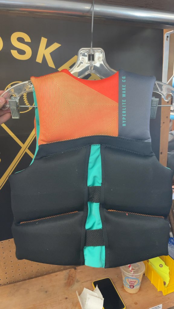 Hyperlite Youth Life Jacket (55-88 lbs)