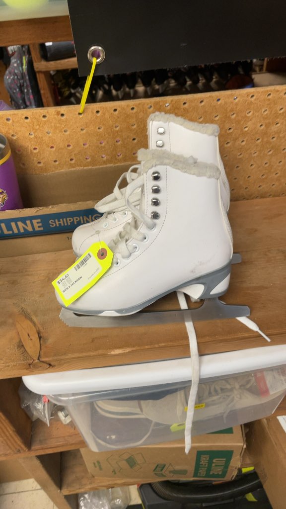 Jackson Figure Skates Size 3