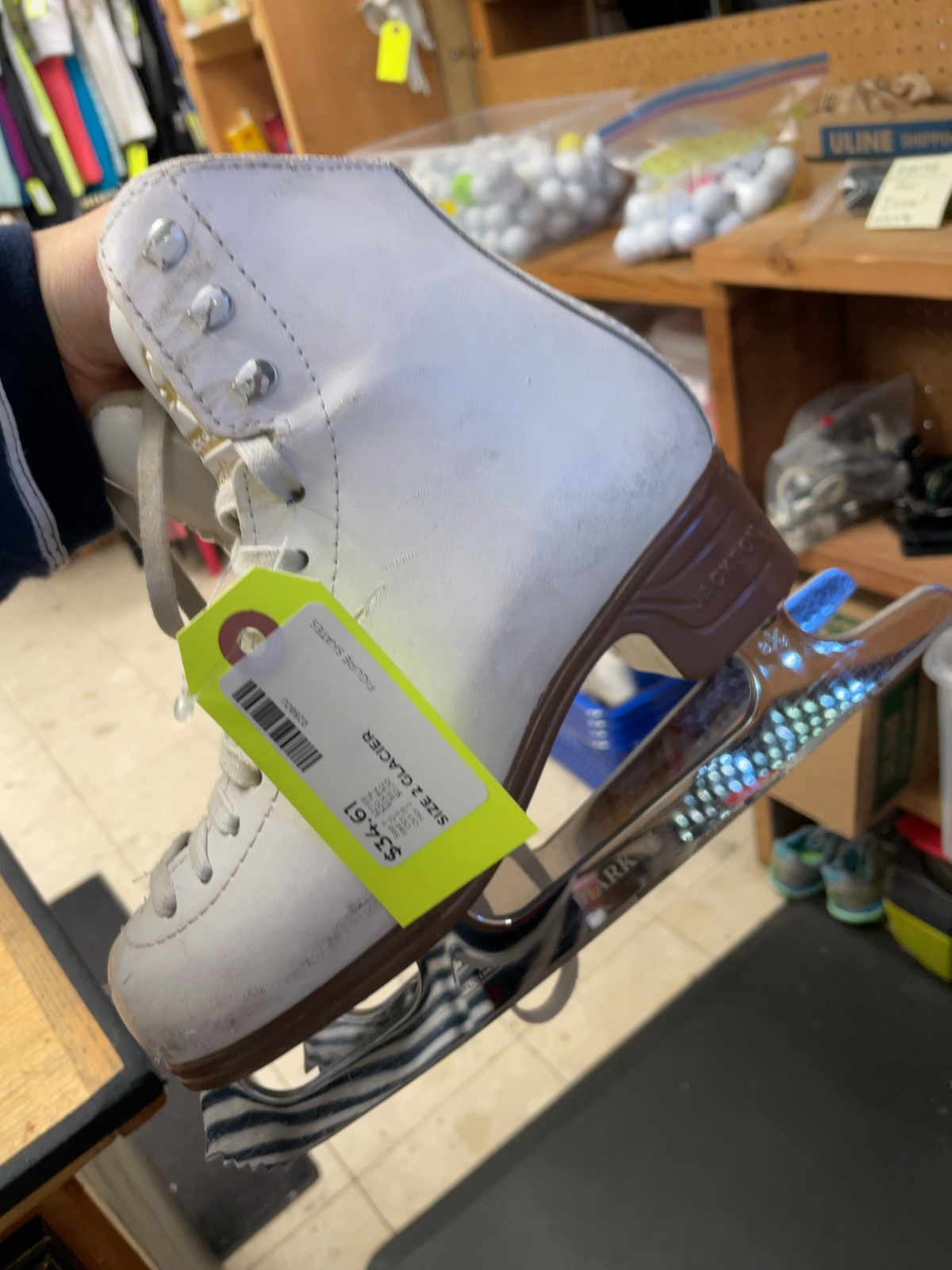 Jackson Glacier Figure Skates - Size 2