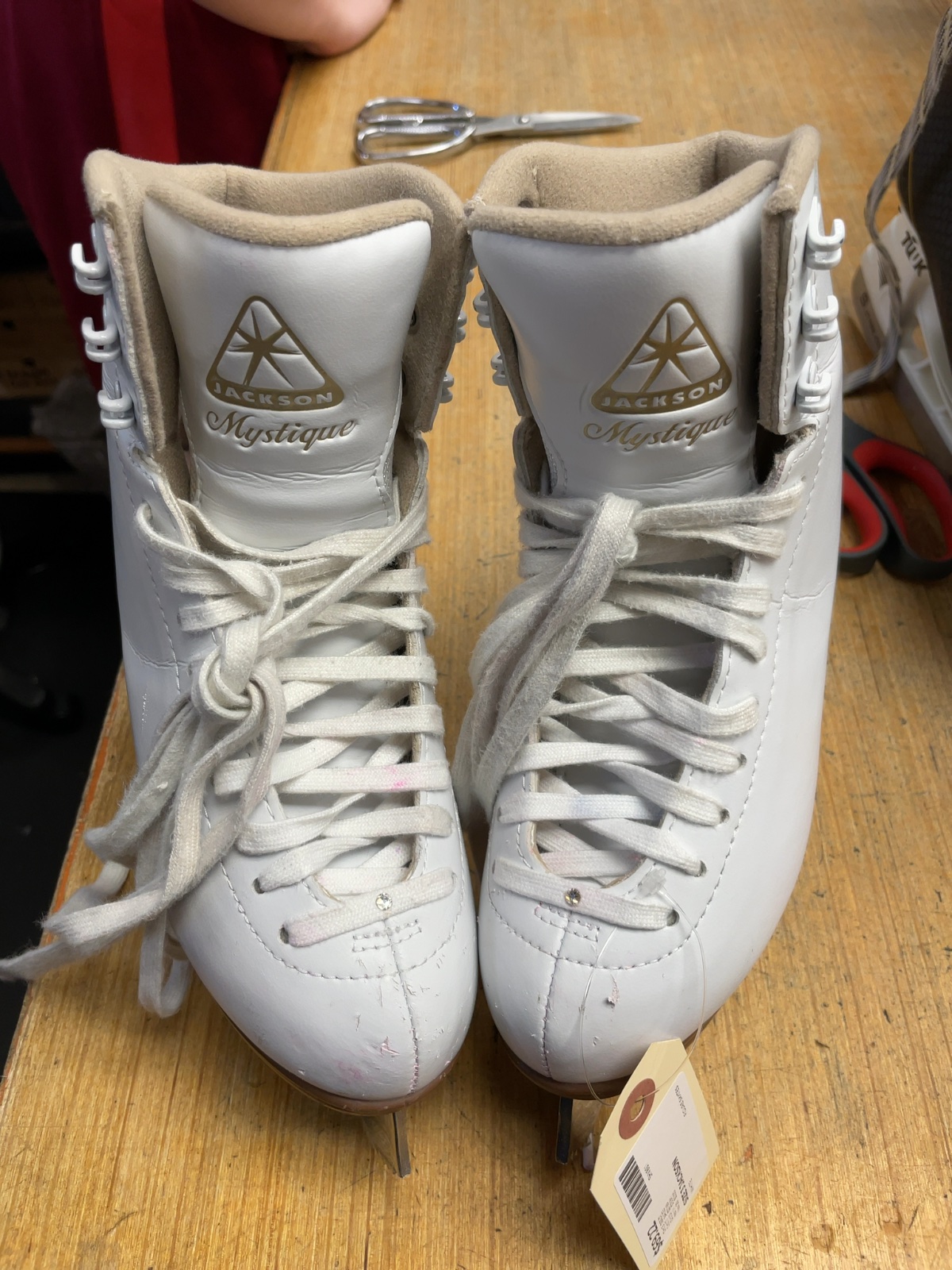 Jackson Mystique Size 3 White Figure Skates