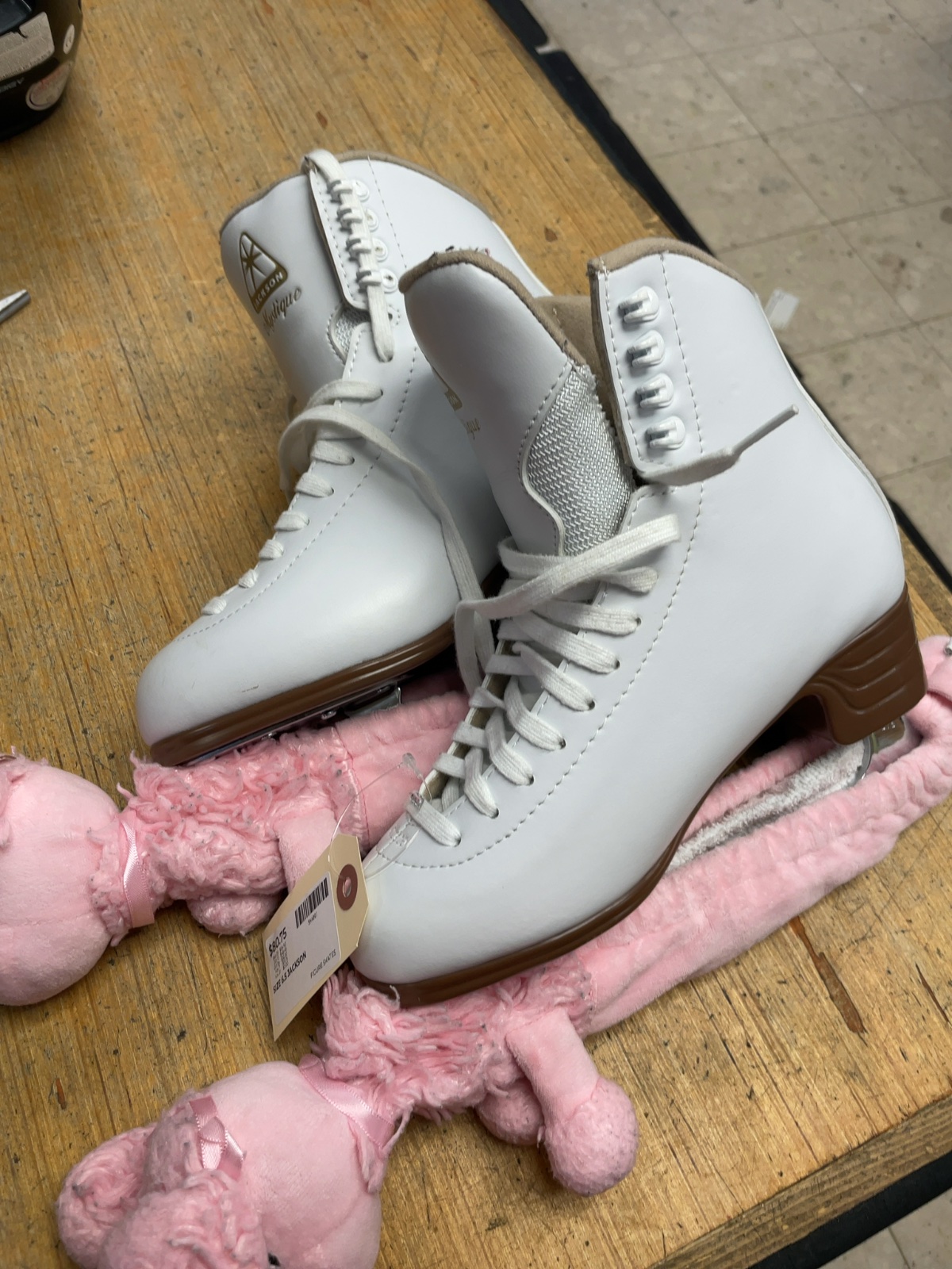 Jackson Mystique Size 6.5 Figure Skates