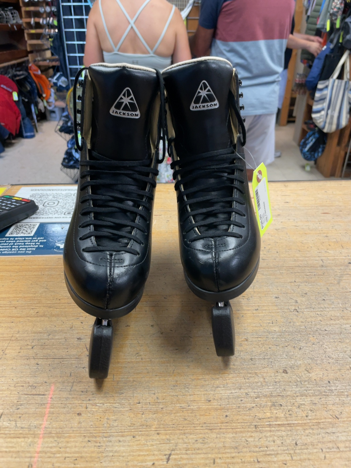 Jackson Size 4 Black Figure Skates