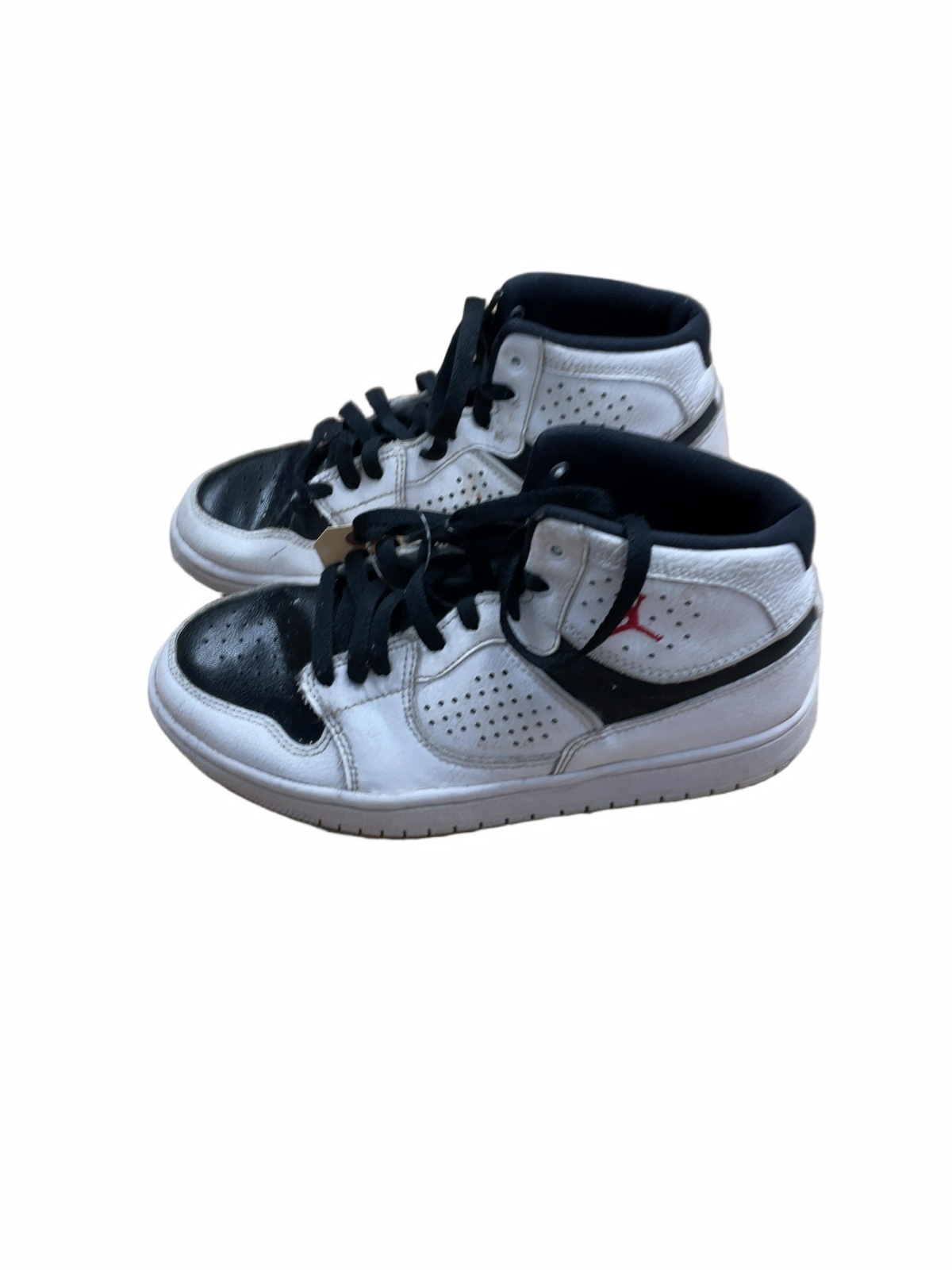 Jordan Basketball Shoes Size 6.5 Black/White/Red - image 1