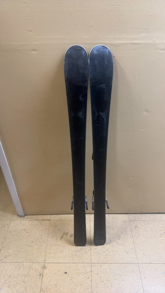 K2 Indy Youth Skis with Marker 4.5 Bindings 124cm - Used