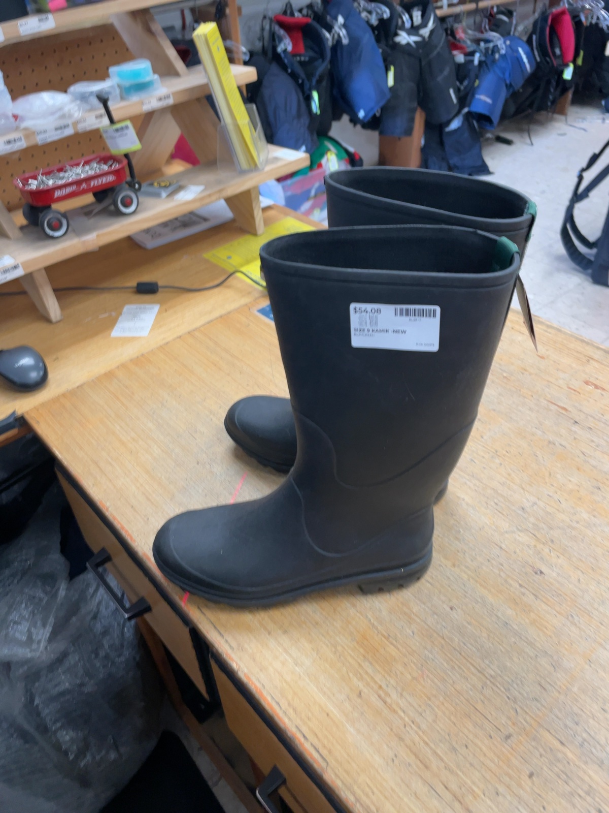 Kamik Rain Boots Size 9 Black/Green New