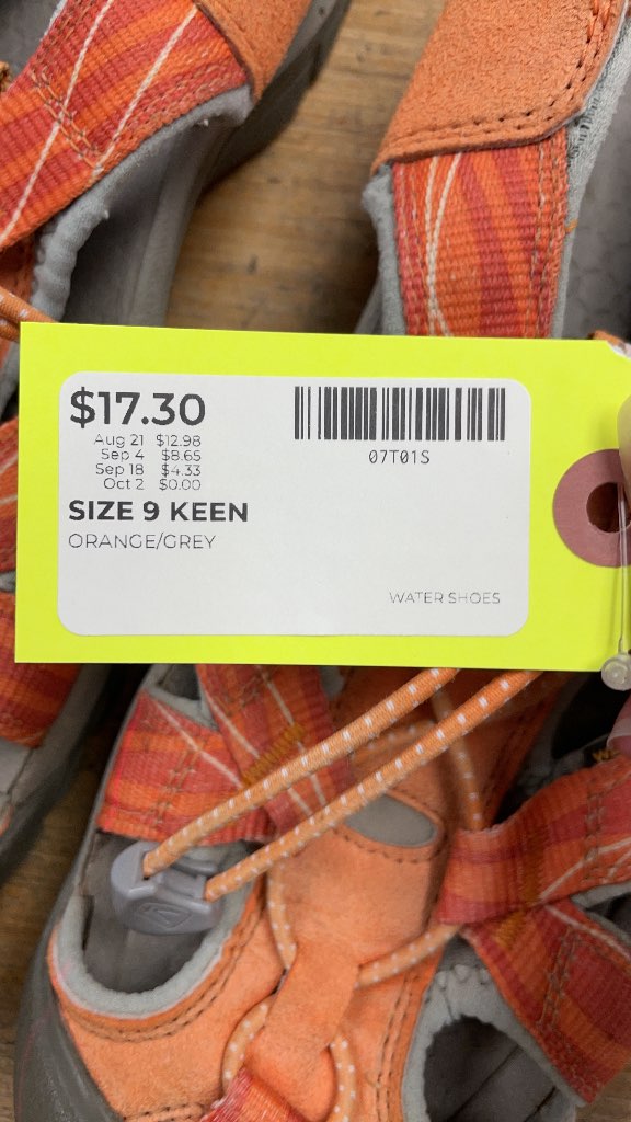 KEEN Water Shoes Size 9 Orange/Grey