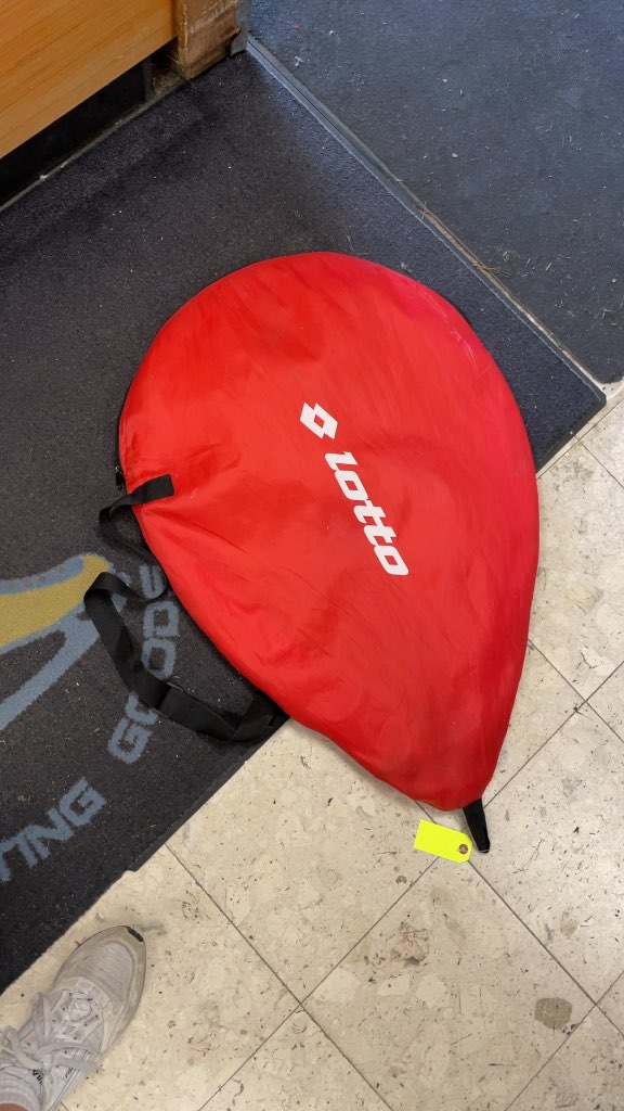 Lotto Pop Up Soccer Net - Red