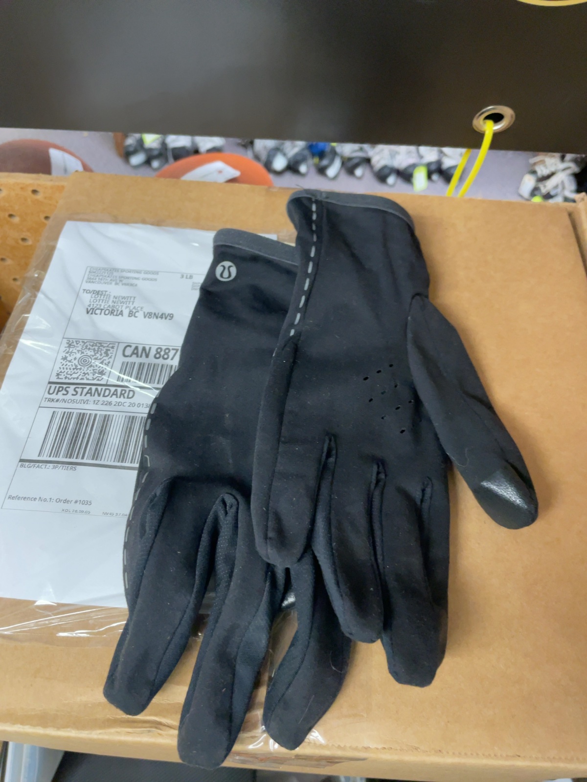 Lululemon Black Gloves