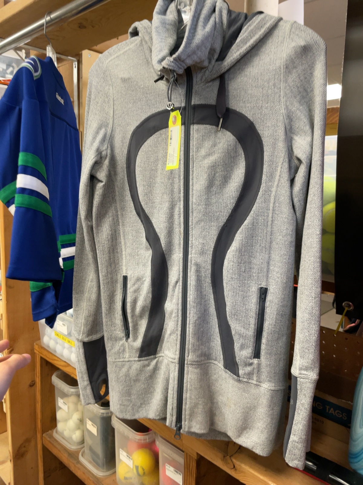 Lululemon Herringbone Zip-Up Jacket Size 6 Grey
