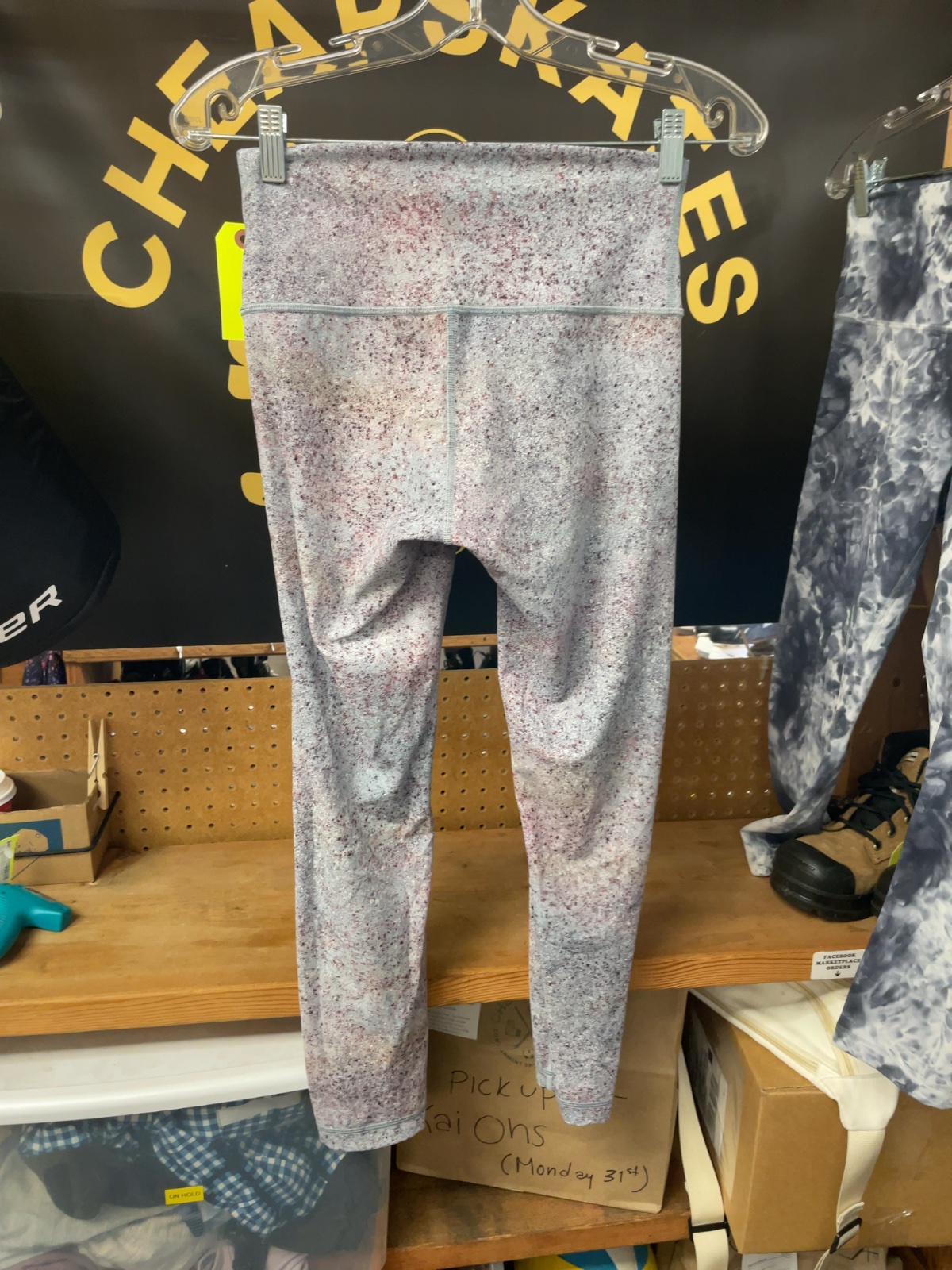 Lululemon Leggings Size 6 Multi-Color Speckled