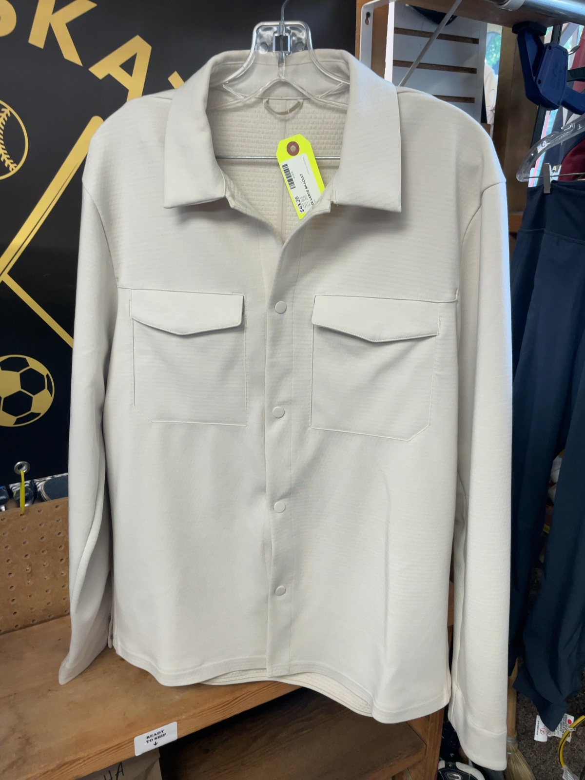 Lululemon Men's Shacket Size Large