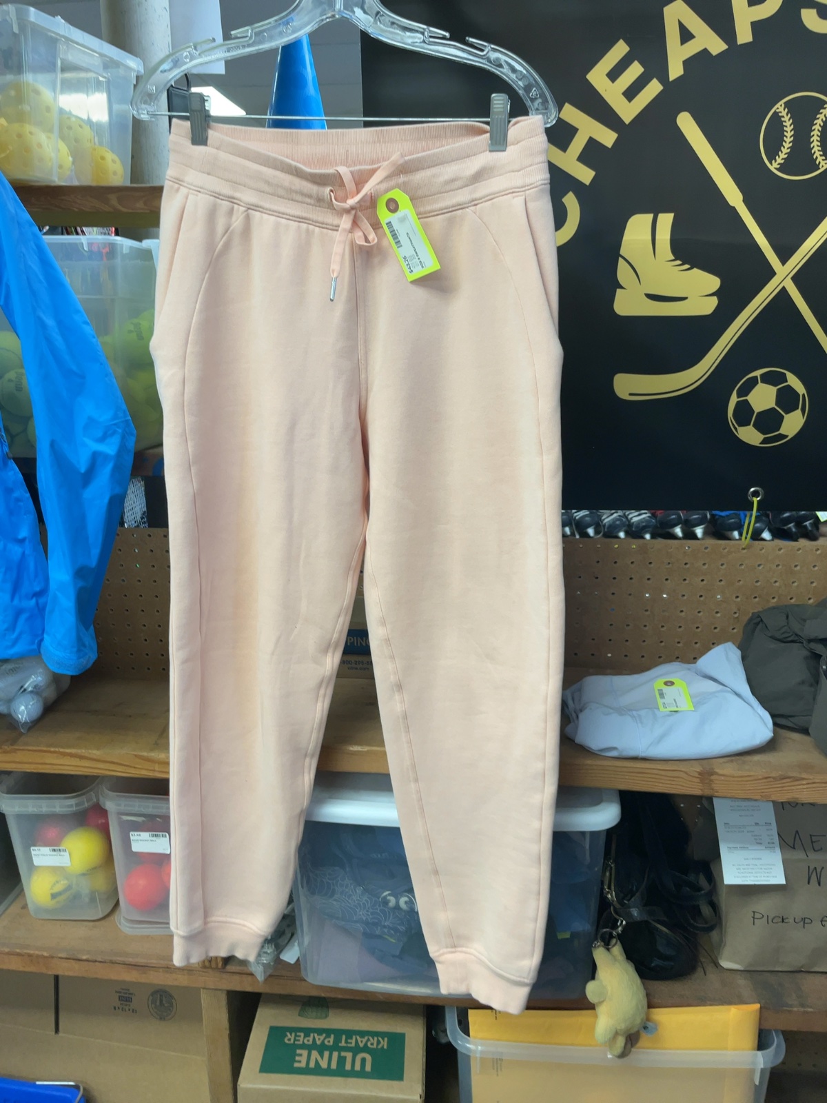 Lululemon Pink Women's Sweatpants - Size 8