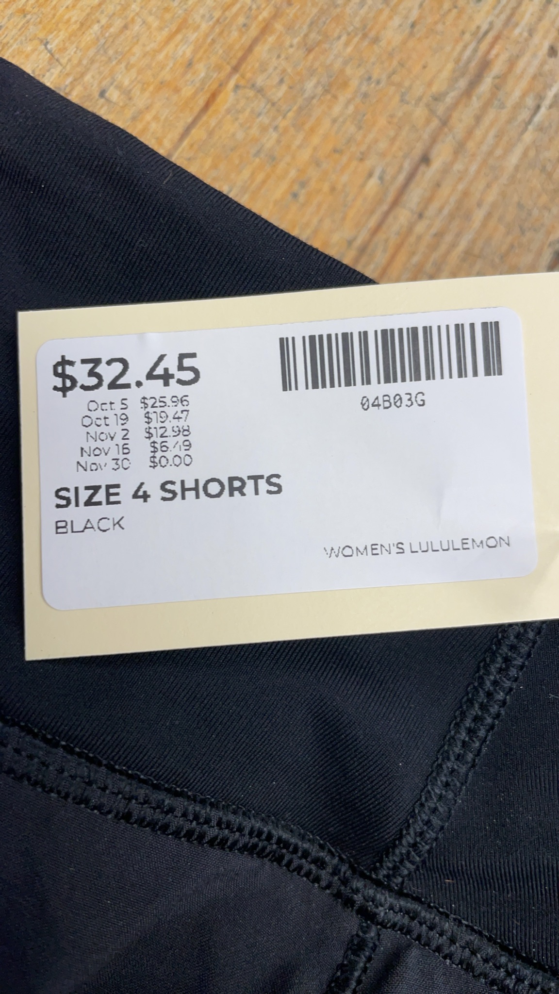 Lululemon Speed Up Short Size 4 Black