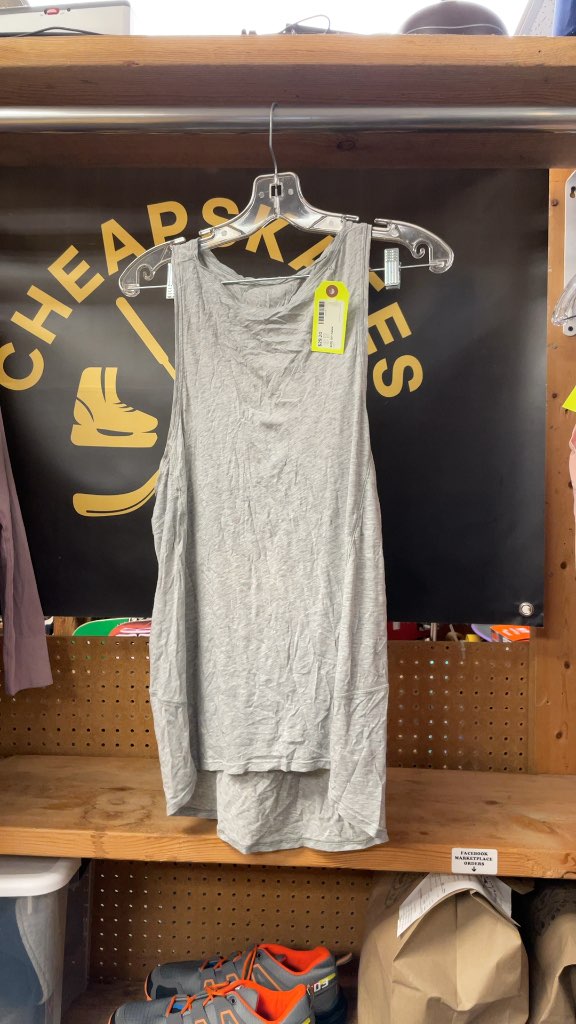 Lululemon Women's Grey Tank Top