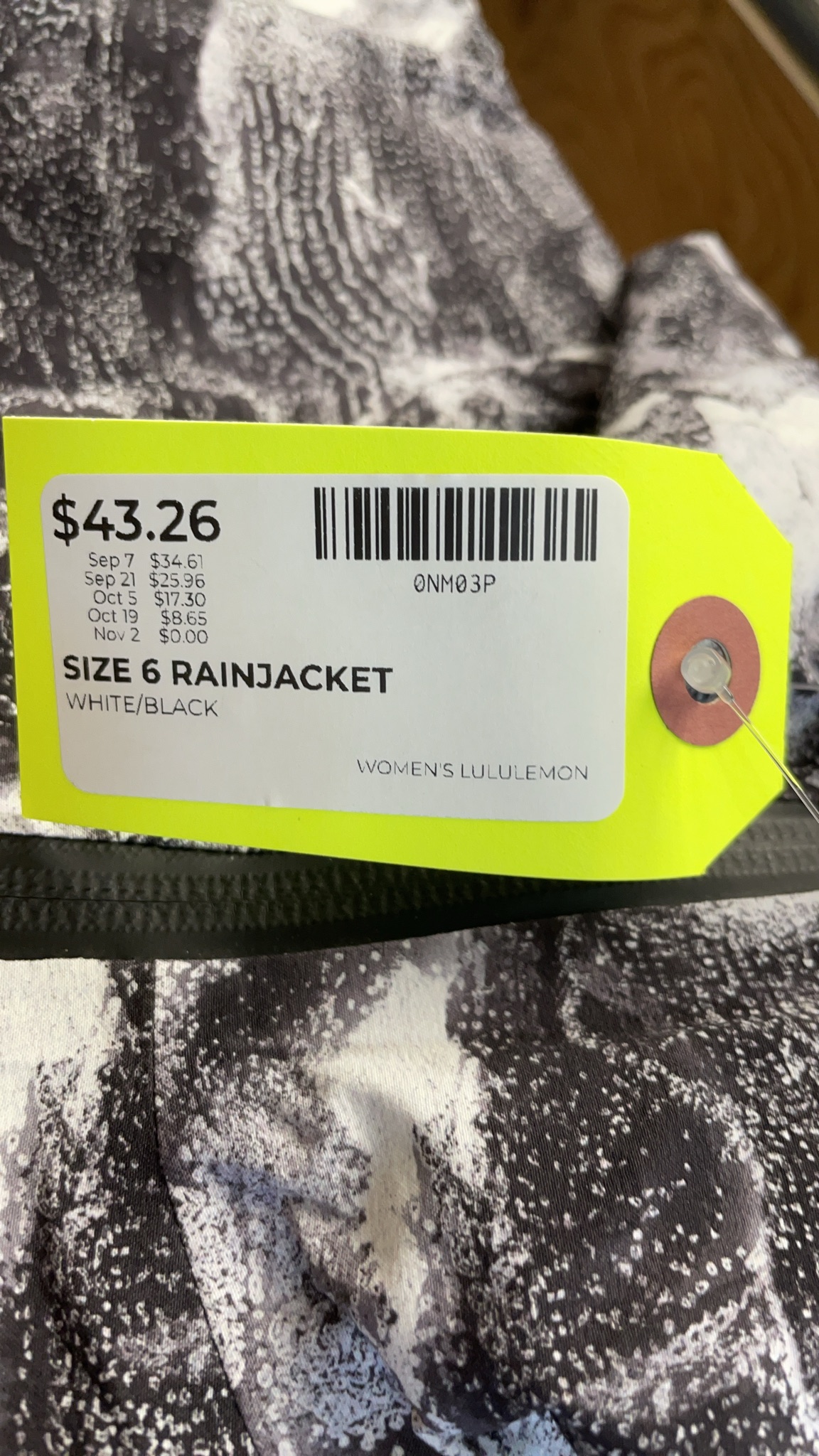 Lululemon Women's Rain Jacket