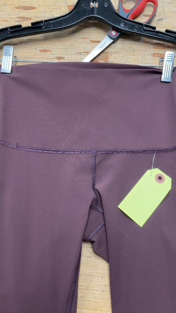 Lululemon Women's Size 2 Purple Leggings