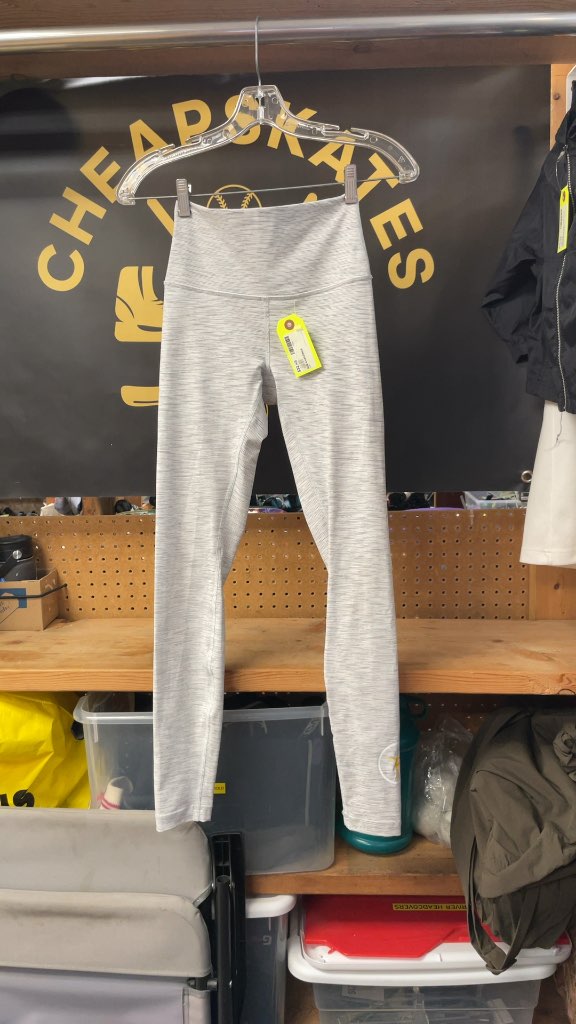 Lululemon Women's Size 4 Grey Striped Leggings