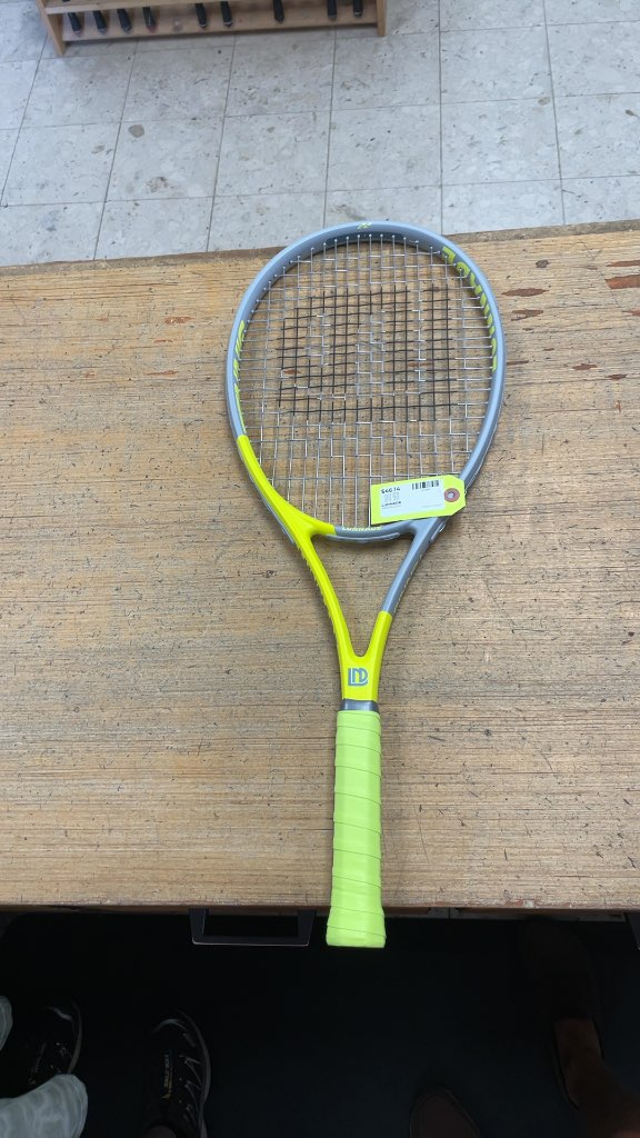 Lunnade 22" Junior Tennis Racquet - Grey/Yellow
