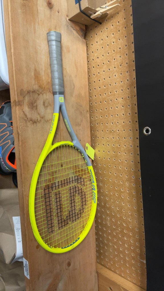 Lunnade Yellow and Grey Tennis Racquet - 102 sq in