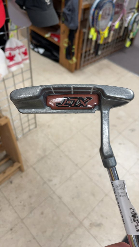 MacGregor XLT Putter