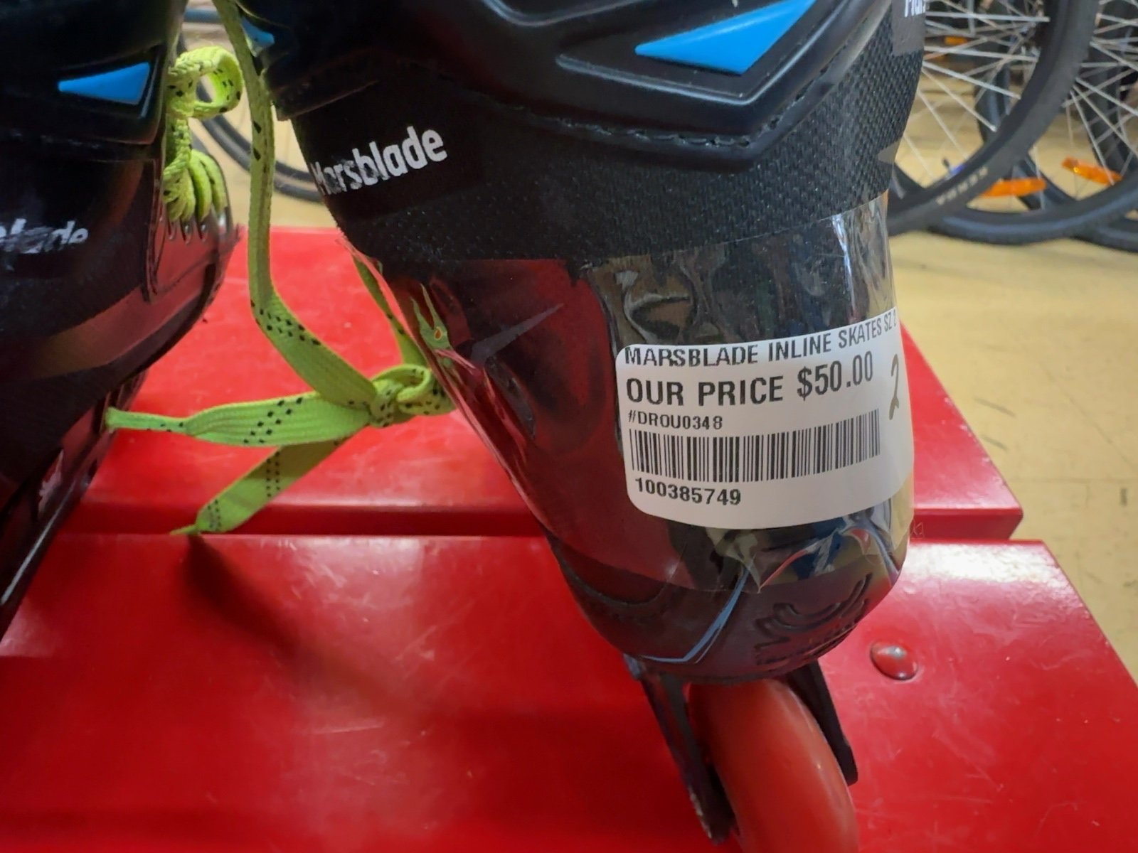 Marsblade Inline Skates - Size 2
With labeda gripper wheels