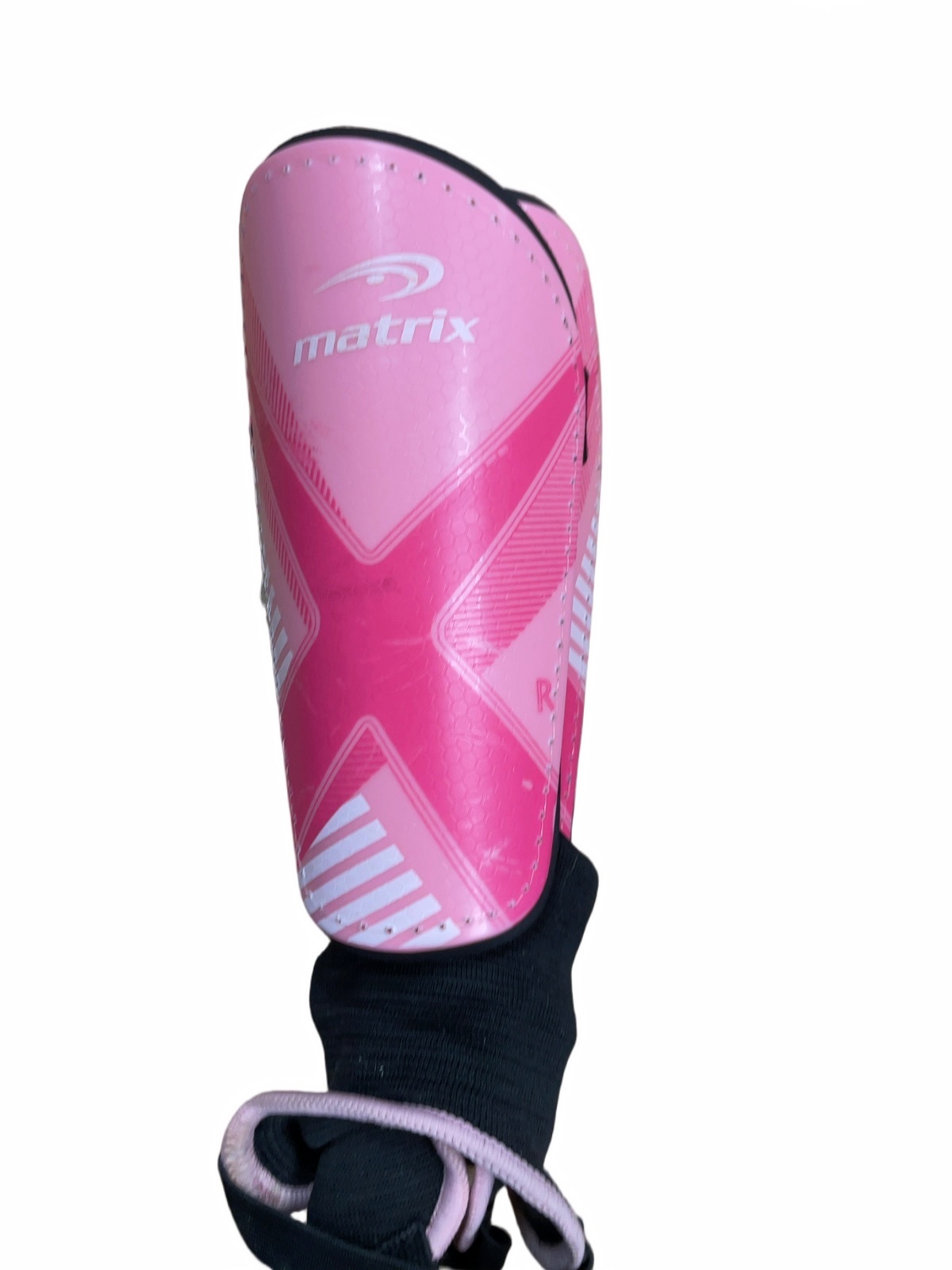 Matrix Junior Shin Guards Size M Pink - image 1