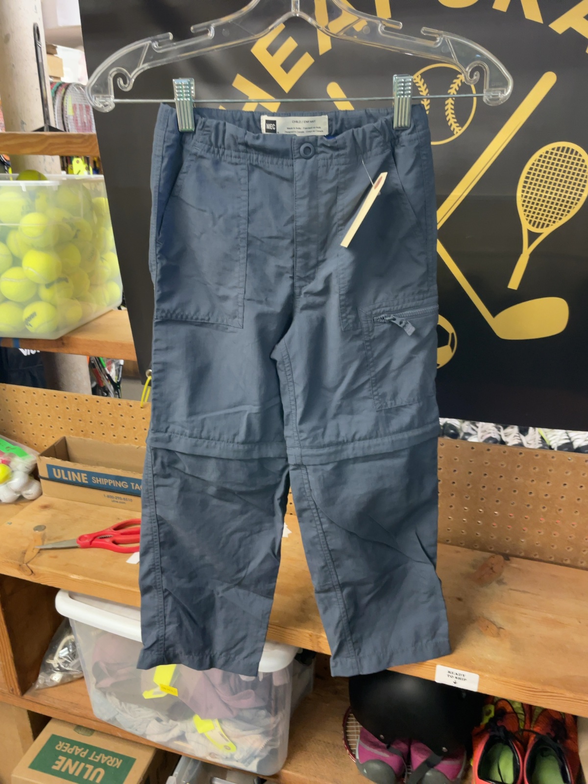 MEC Convertible Pants Size 7 Grey
