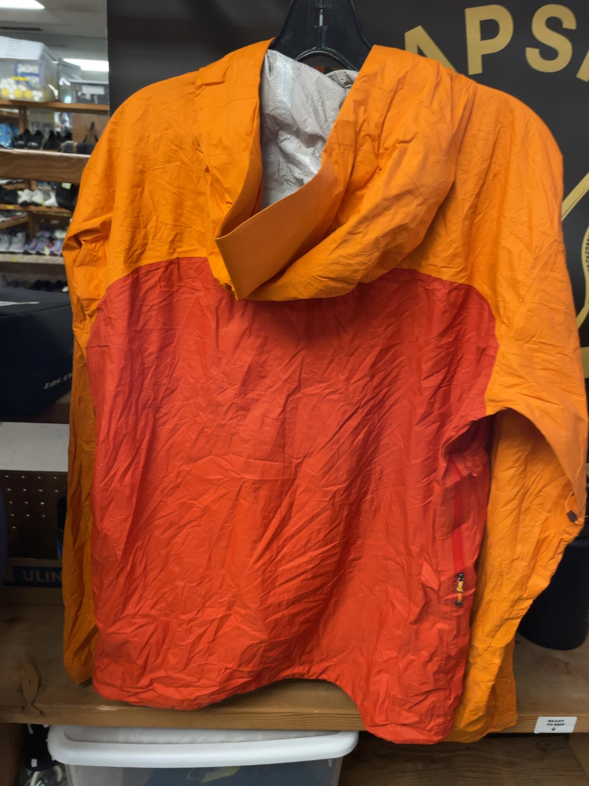 MEC Rain Jacket Men's Medium Orange