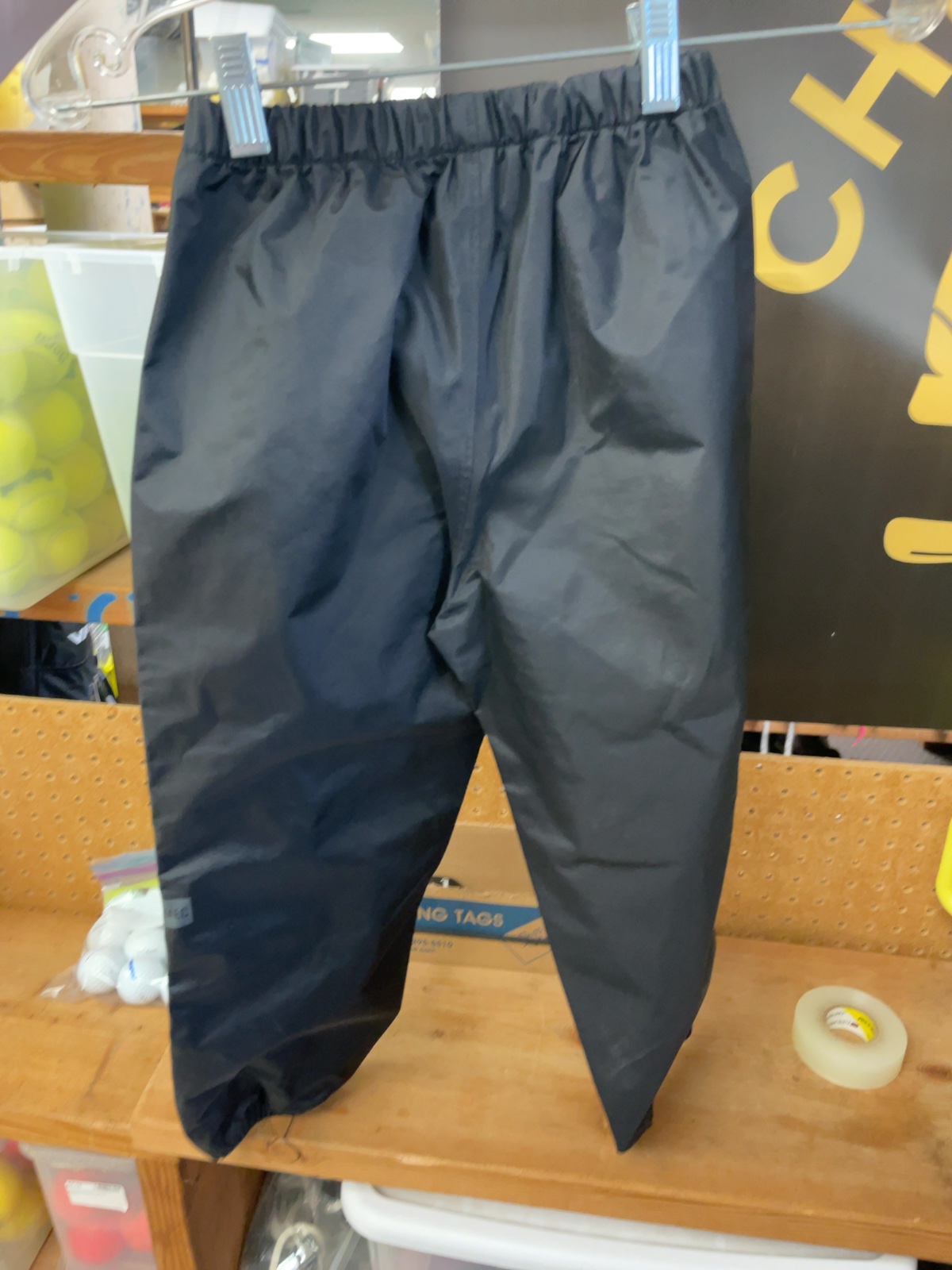 MEC Rain Pants Size 6 Black